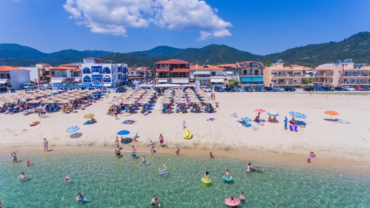 House Kostas On The Beach Sarti Bagian luar foto