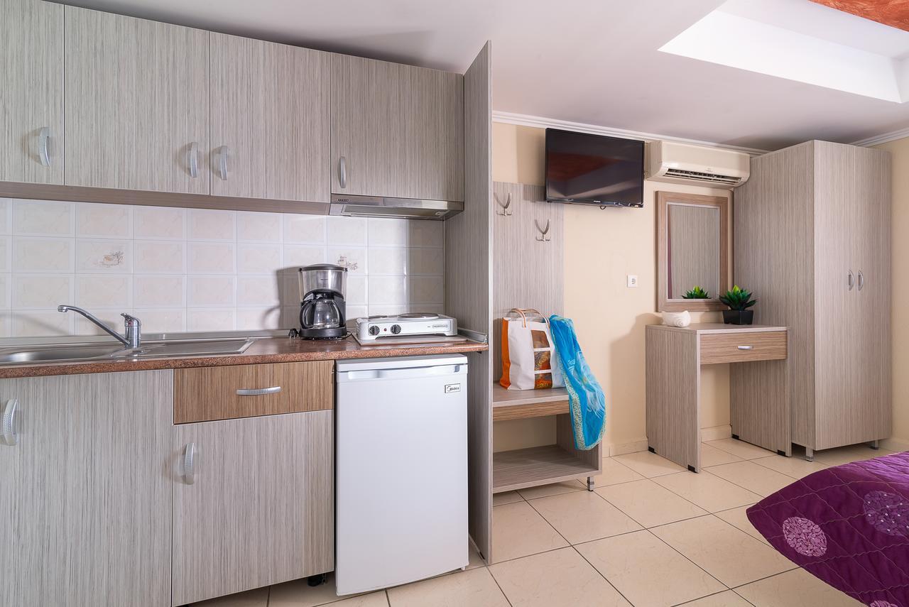 House Kostas On The Beach Sarti Bagian luar foto